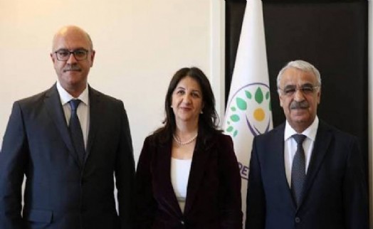 İmralı'dan dönen DEM Parti heyeti, Öcalan'ın mesajını paylaştı: 'Henüz her şey çözülmüş değildir. Ancak...'