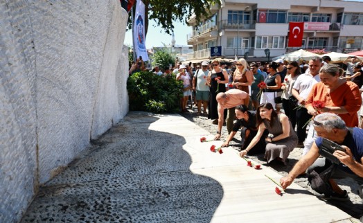 Efes Selçuk'ta Büyük Taarruz'un 104. yıl dönümünde anlamlı tören