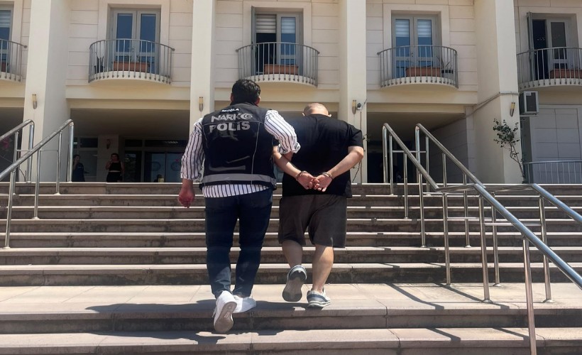Ekiplerden zehir tacirlerine darbe: 2 şüpheli tutuklandı
