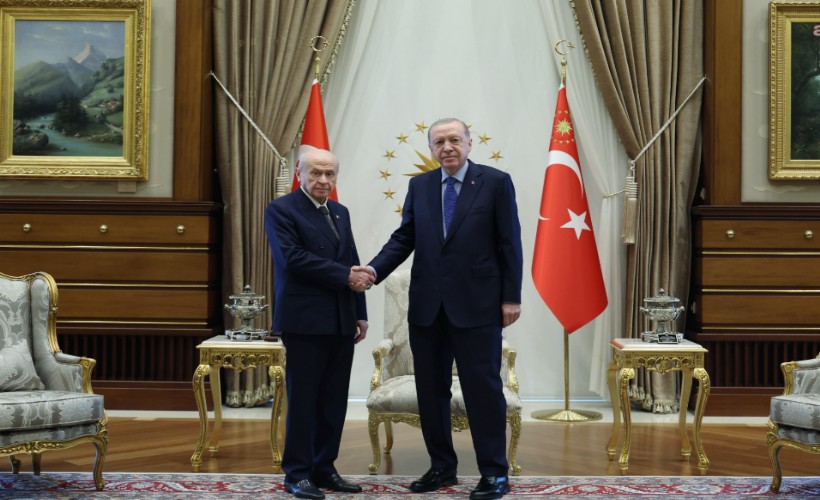 Erdoğan, Bahçeli'yi kabul etti