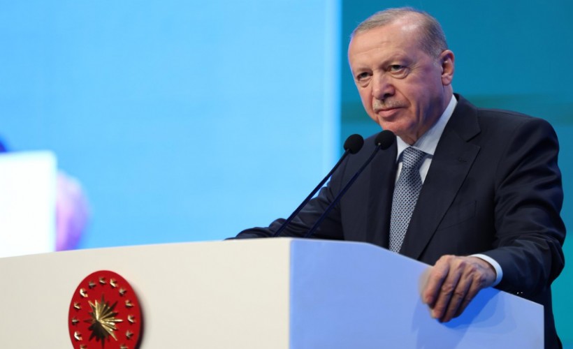Erdoğan: Türkiye, milli gelirine oranla en fazla insani yardım yapan ülke olmayı sürdürüyor
