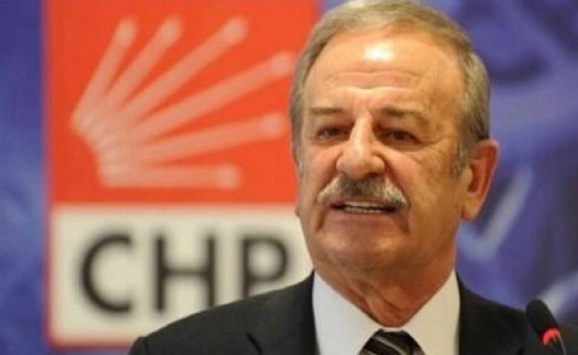 Eski CHP Genel Başkanvekili Cevdet Selvi hayatını kaybetti
