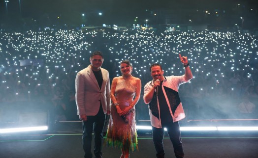 Göksel'den Aliağa'da unutulmaz konser!