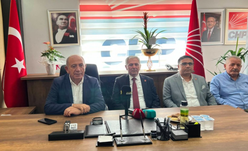 Gürsel Tekin'den parti değiştiren belediye başkanlarına sert tepki: Bir nevi nitelikli dolandırıcılıktır