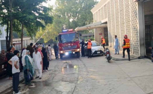 Hastanenin doğum servisinde yangın: 14 bebek hayatını kaybetti