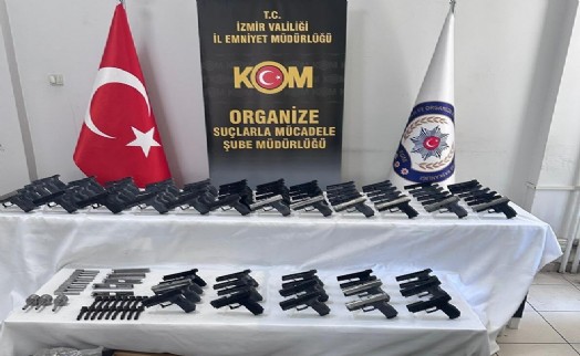 İzmir ve Manisa'da eş zamanlı silah ticareti operasyonu: 13 şüpheli gözaltına alındı