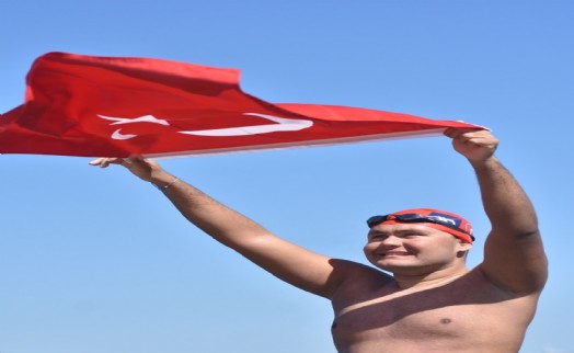 İzmirli Tuna'nın yeni hedefi Catalina Kanalı