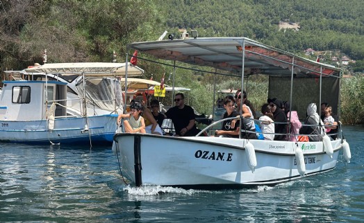 Kadın Azmağı'nda doğayla iç içe yolculuk