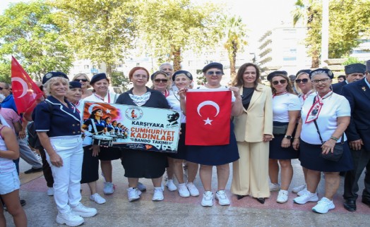 Karşıyaka'da 30 Ağustos gururu