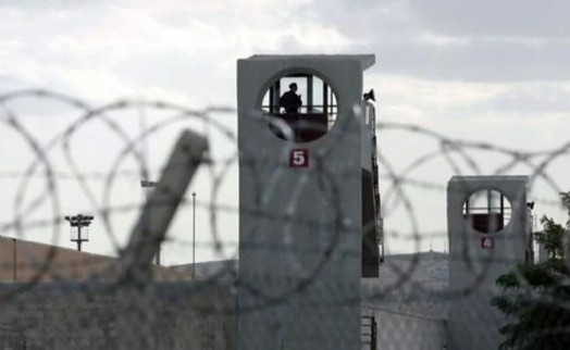 Konya Cezaevi'nde isyan iddiası: İl Emniyet'ten açıklama geldi
