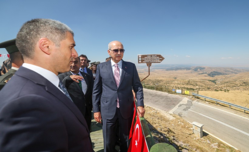 Kurtulmuş, Kocatepe’deki Zafer Haftası törenine katıldı