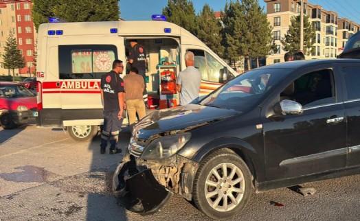 Kütahya'da trafik kazası; 1 yaralı