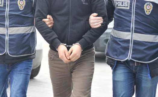 Manisa'da 735 tarihi eser ele geçirildi; 3 gözaltı