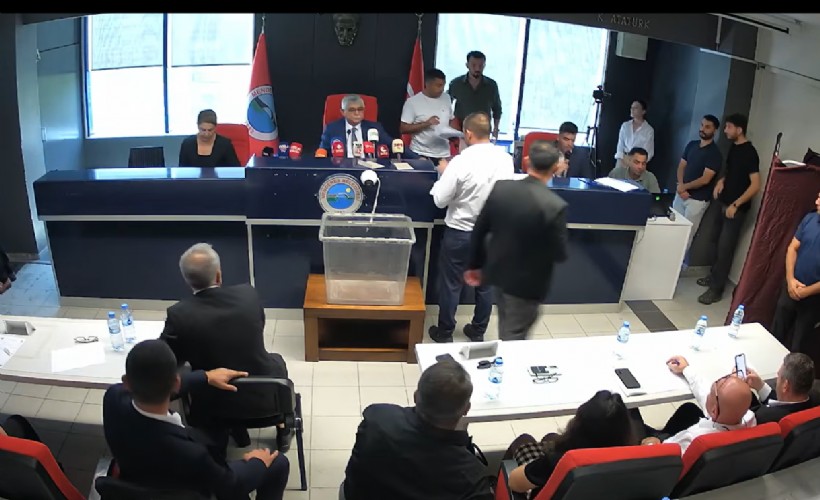 Menderes'te seçim günü; Başkan Vekili kim olacak?