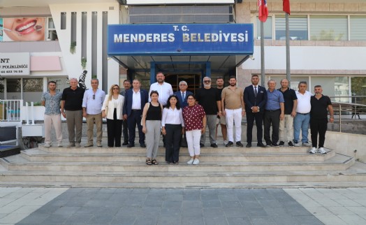 Menderes'te seçim öncesi Gümrükçü net konuştu: Doğru olan CHP'nin aday çıkarmasıdır!