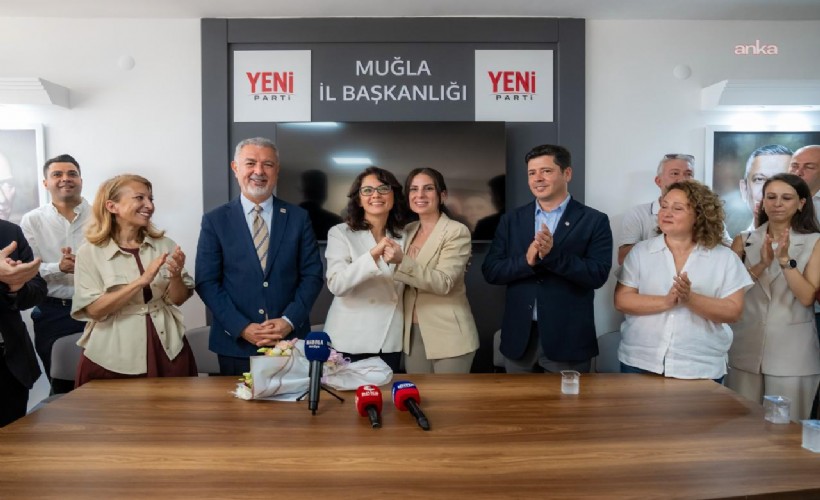 Menteşe Belediye Başkanı Aras, CHP'den istifa ederek YENİ Parti'ye katıldı