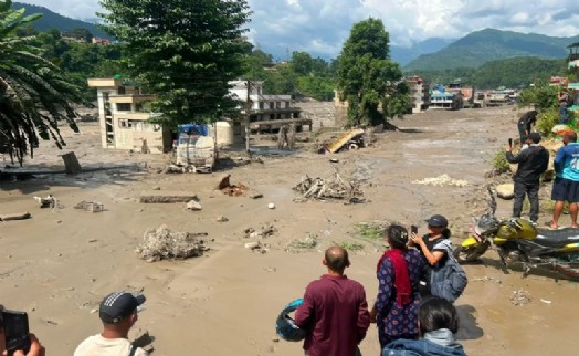 Nepal'deki sel felaketinde can kaybı 270'e yükseldi