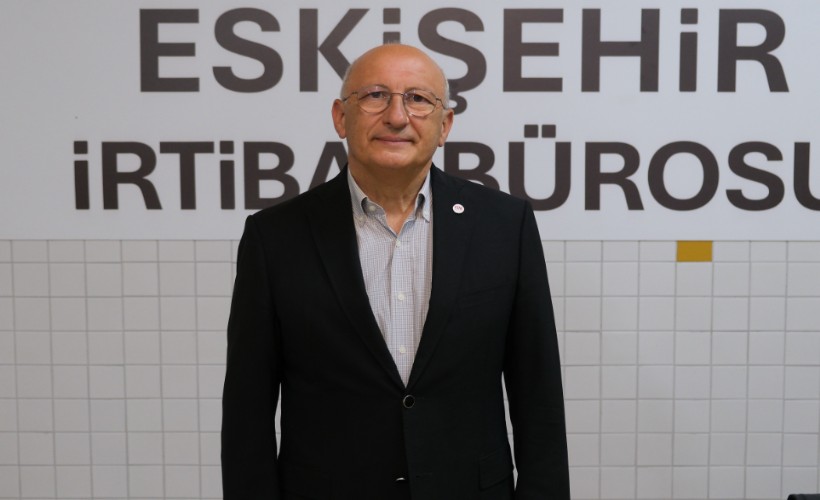 Utku Çakırözer: YENİ Parti'nin belediye başkanlarına daveti var, baskısı yok