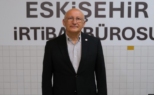 Utku Çakırözer: YENİ Parti'nin belediye başkanlarına daveti var, baskısı yok