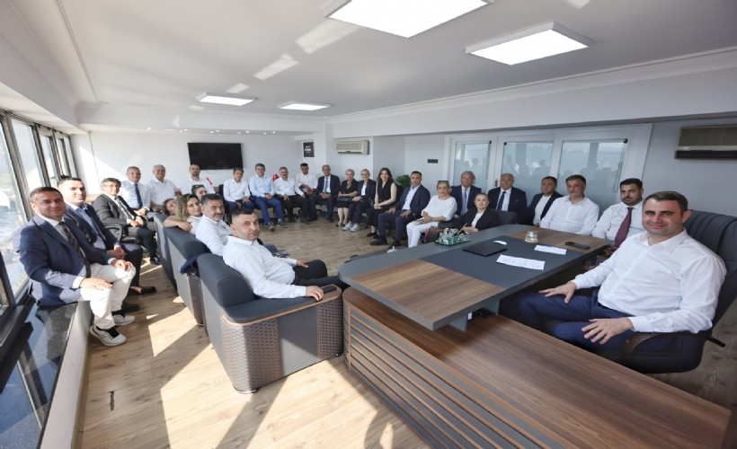 YENİ Parti İzmir’de ilk toplantısını yaptı: 'Yeni iktidar yürüyüşünü birlikte inşa edeceğiz'