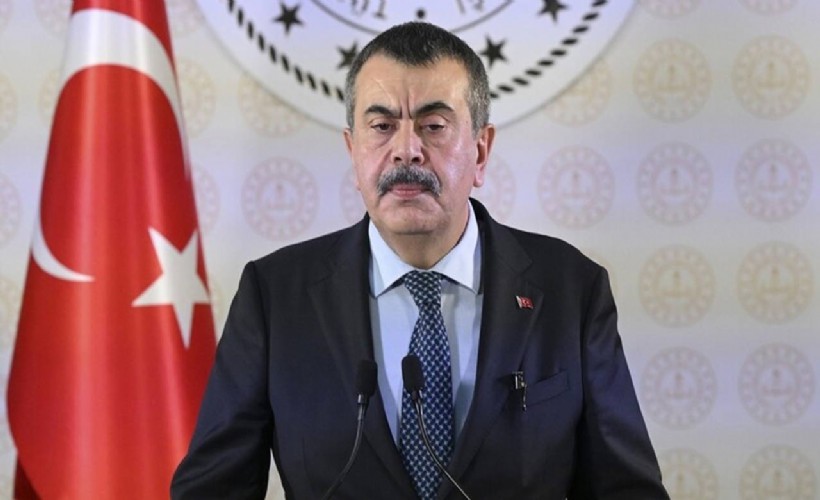 Yusuf Tekin'den 'serbest kıyafet' açıklaması