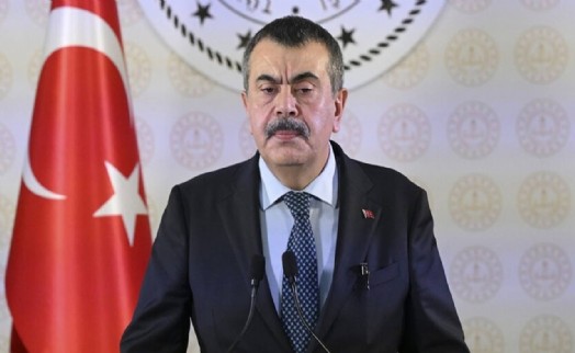 Yusuf Tekin'den 'serbest kıyafet' açıklaması