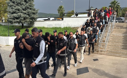 'Sokaklar Güvende' operasyonunda 13 şüpheli tutuklandı