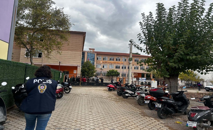 3'ü ağır 11 öğrencinin yaralandığı okulda ders başı yapıldı