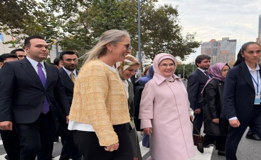 AK Partili Çankırı'dan New York'ta dijital güvenlik mesajı