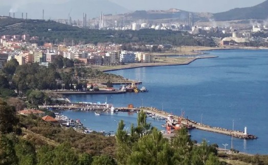 Aliağa'da Hazine arazileri 45,7 milyon TL'ye satıldı! İhaleyi o şirket kazandı