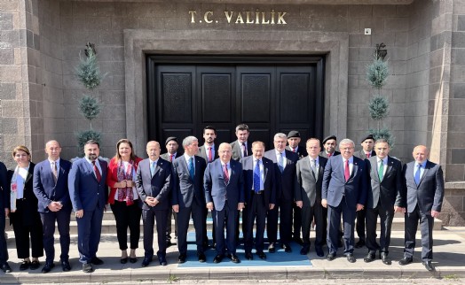 Bakan Güler'den Terörsüz Türkiye ve kardeşlik mesajları