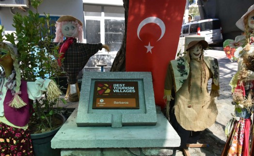 Barbaros Köyü'nün uluslararası başarısı plaketle taçlandı