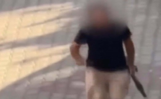 Buca’da pompalı tüfek dehşeti! O anlar kamerada