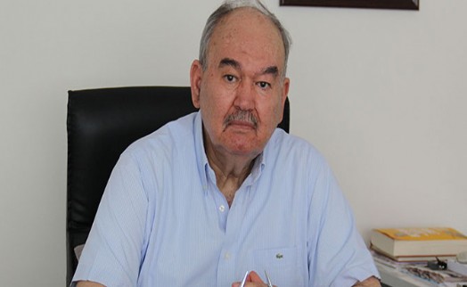 Burhan Özfatura yoğun bakıma alındı