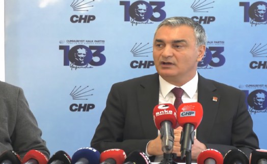 CHP'li Sarı'dan YENİ Partili Emre'ye 'işbirliği' yanıtı: 'Süreci sabotaj etmektir'