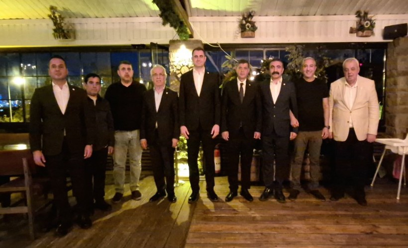 Çağatay Güç, İzmir 2. Bölge Merkez İlçe Başkanlarıyla buluştu