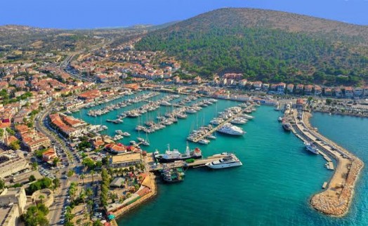 Çeşme'de belediyenin 5 arsası satışa çıkıyor!