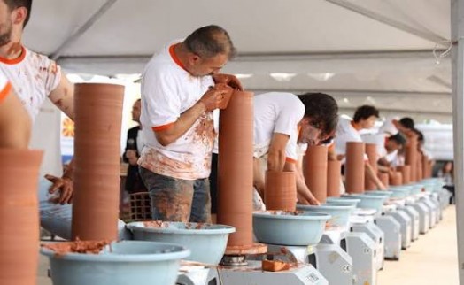 Çömlek Festivali'nde müzik şöleni: Edis ve Nil Karaibrahimgil ile yaşanacak!