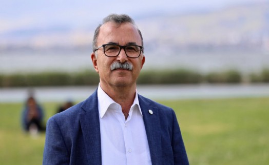 DEM Partili Akın'dan İzmir Körfezi için TBMM'de 11 soruluk önerge