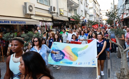 EFEST 2026'ya çoşku dolu başlangıç