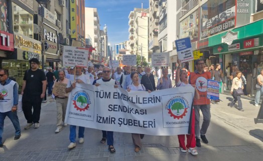 Emeklilerden Anayasa Mahkemesi'ne 'seyyanen zam' çağrısı