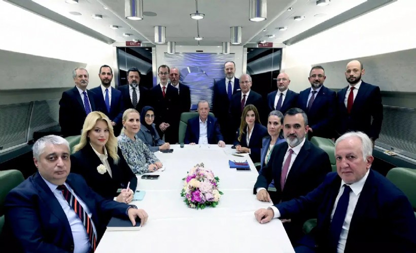 Erdoğan'dan uçakta 'süreç' eleştirilerine yanıt: 'Riskli yaklaşımları hoş görmeyiz'