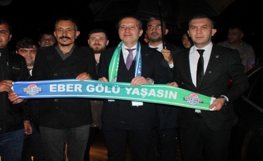 Fatih Erbakan'dan 'Eber Gölü Yaşasın' mesajı