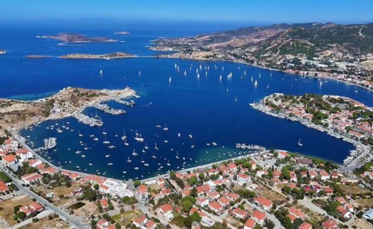 Foça'nın kurtuluş gününde şehit ve gazileri, yelkenliler selamlayacak