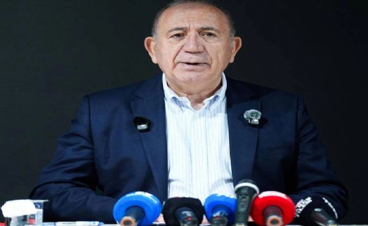Gürsel Tekin'in kayyımlık görevi sona erdi: Gözler CHP genel merkezinde