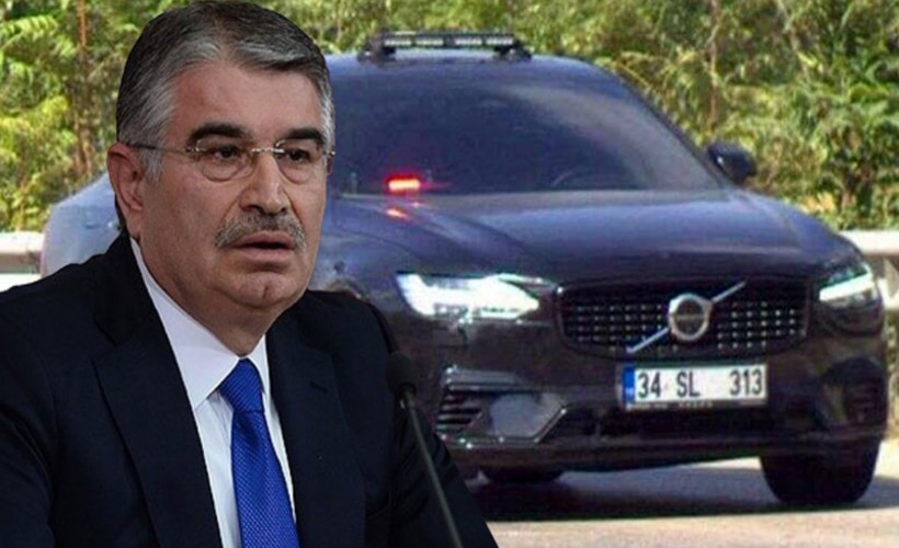 İçişleri eski Bakanı İdris Naim Şahin ifade vermek için adliyede