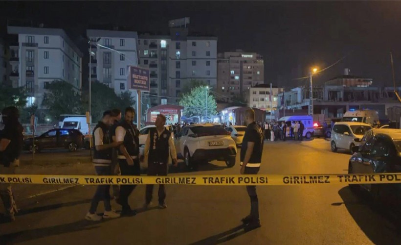 İstanbul'da IŞİD operasyonu: 21 yaşındaki şüpheli öldü, bir yurttaş yaralandı
