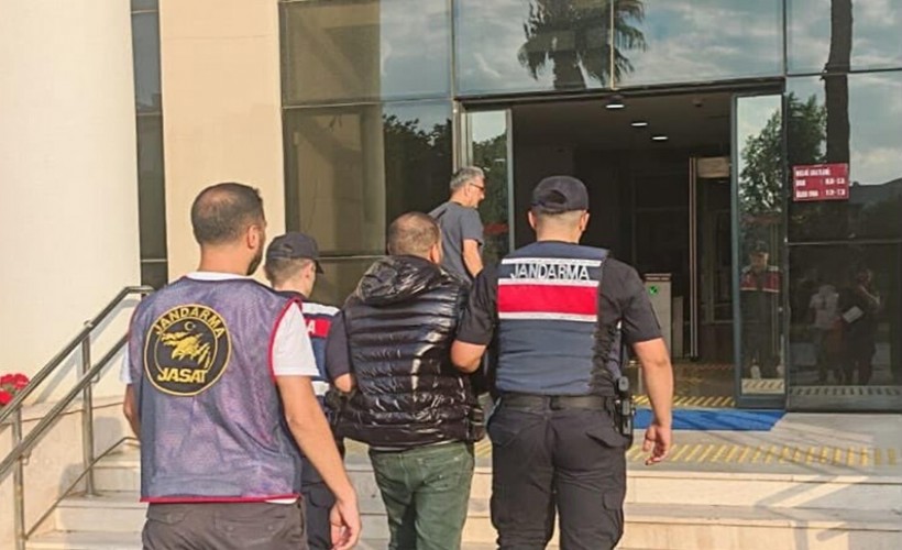 İzmir'de 60 ayrı suçtan aranan hükümlü yakalandı