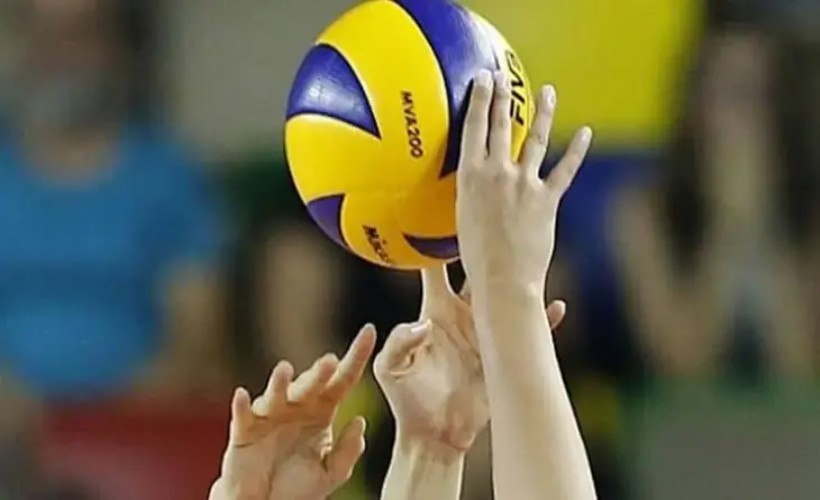 İzmir'de voleybol şöleni başlıyor