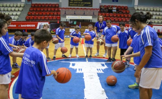 İzmir'de Kış Spor Okulları için kayıt zamanı